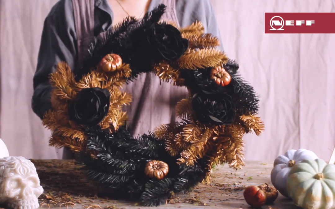 How to create a Halloween wreath