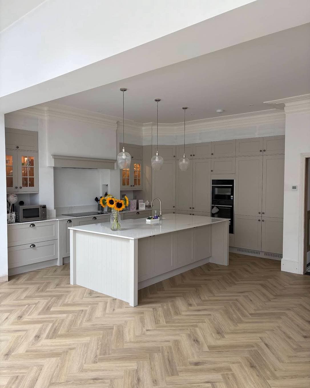 Lisa C Google 5* Review Home Sweet Home kitchen Barnstaple