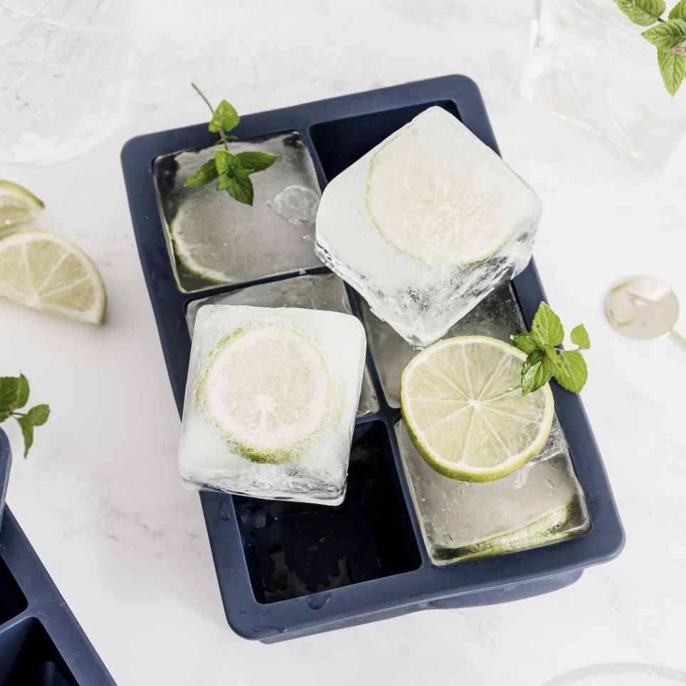 Giant Ice Cube Tray and Lid